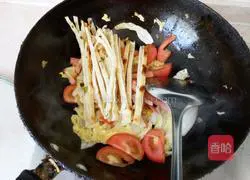 Illustration of how to make fried pancakes 4