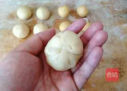 Illustration of how to make bean paste cake with electric pan 5