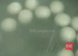 Illustration of how to make arrowroot rice dumplings 5