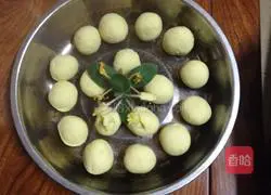 Illustration of how to make nourishing and healthy sweet potato glutinous rice balls 7