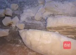 Illustration of how to make fennel and meat dumplings 10