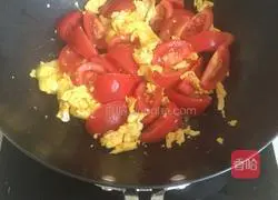 Illustration of how to make fried noodles with tomatoes and eggs 4