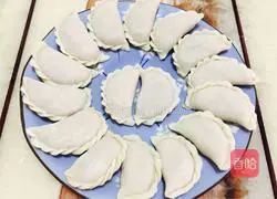 Lazy version of dumplings Illustration of how to do it 9