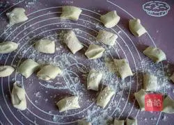 Shiitake mushrooms Illustration of how to make carrot stuffed dumplings 9