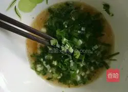 Illustration of how to make egg pancakes 2