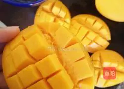 Illustration of how to make mango glutinous rice balls and sago 2