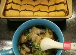 Illustration of how to make seaweed and shrimp skin wontons 10