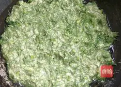 Illustration of how to make fennel egg pancake 4