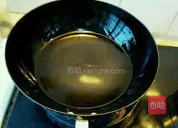 Illustration of how to make poached egg noodles 3