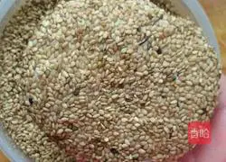 Toasted sesame cake.Recipe 3