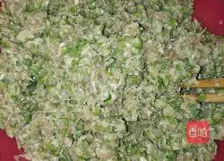 Illustration of how to make acacia dumplings 6