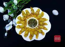 Illustration of how to make fried wontons 14