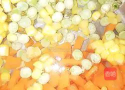 Illustration of how to make bacon and egg fried rice 5