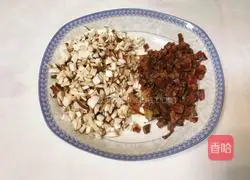 Illustration of how to make scallop and egg fried rice 4