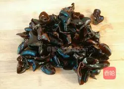 Illustration of how to make yeast pie 12