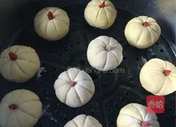 Pumpkin and Purple Sweet Potato Steamed Buns Recipe Illustration 9