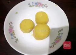 Illustration of how to make sweet potato dough cake 1