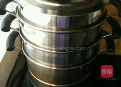 Illustration of how to make chocolate steamed bun rolls 9