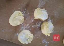 Illustration of how to make pumpkin steamed buns 6