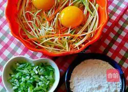 Zucchini and carrot sandwich pancake recipe 4