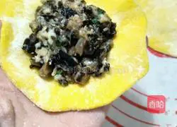 Illustration of how to make pumpkin buns 9