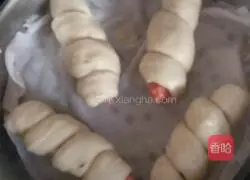 Illustration of how to make sausage steamed bun rolls 6