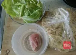 Old Beijing style Illustration of how to make bacon fried pancakes 1