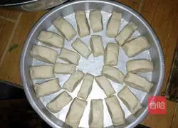 Illustration of how to make steamed buns 4