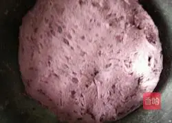 Illustration of how to make purple potato butterfly steamed buns 6