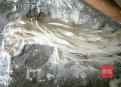 Illustration of how to make sesame sauce noodles 4