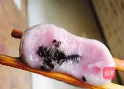 Illustration of how to make colorful glutinous rice balls (Yuanxiao) 8