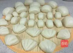 Illustration of how to make steamed buns 8