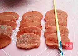 Illustration of how to make rose steamed buns 8