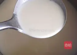 Illustration of making noodles with flour paste 10