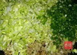 Illustration of how to make steamed cabbage dumplings 7