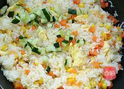 Illustration of how to make pastoral egg fried rice 6