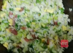 Illustration of how to make Auspicious Three Treasures Fried Rice 11