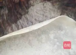 Illustration of how to make roast duck cake 14