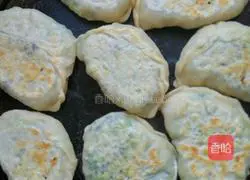 Leek Vegetarian Pie Recipe Illustration 17