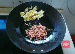 Illustration of how to make egg and ham fried rice (quick rice) 6