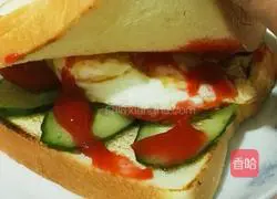 Illustration of how to make a family sandwich 4