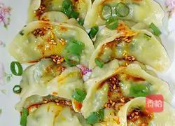 Illustration of how to make crystal steamed dumplings 18