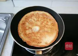 Illustration of how to make egg pancakes 8