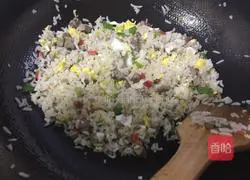 Illustration of how to make foie gras fried rice 6