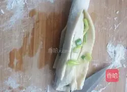 Illustration of making Indian flying cake 9