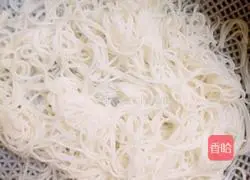 Illustration of how to make tomato fried noodles 7