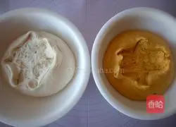 Illustration of how to make pumpkin blossom steamed buns 10