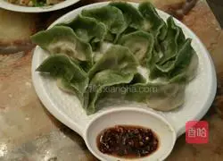 Illustration of how to make shepherd's purse dumplings 7