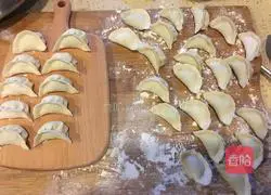 Illustration of how to make baby dumplings 17