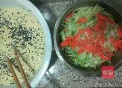 Illustration of how to make pancake rolls 3